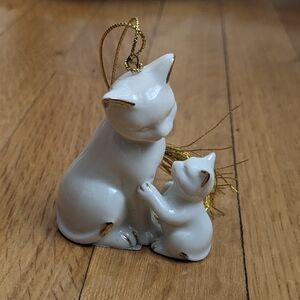 Mikasa Mother Cat With Kitten Gold Trim Christmas Ornament Porcelain 2.5"
